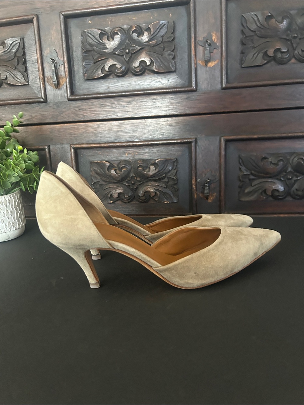Vince Taupe Suede D'Orsay Pointed-Toe Kitten Heels - Picture 5 of 12